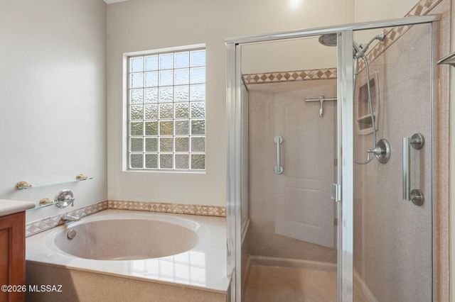 1230 W Lyle Lane, Oro Valley, AZ 85755