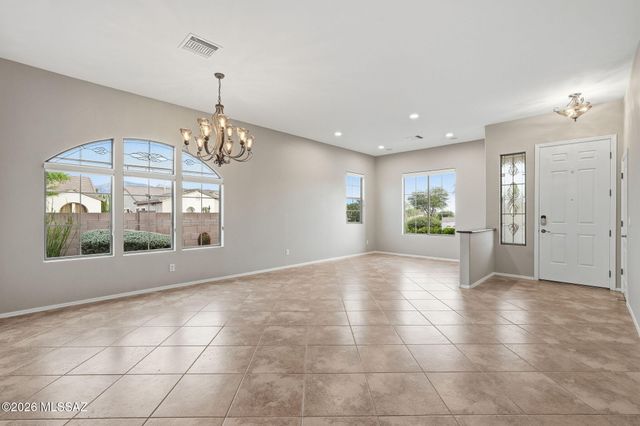 1230 W Lyle Lane, Oro Valley, AZ 85755