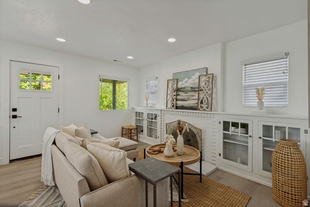 216 E WHITLOCK AVE, Salt Lake City, UT 84115