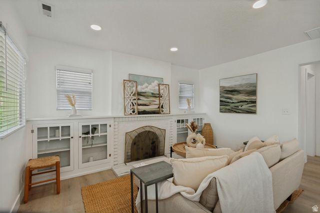 216 E WHITLOCK AVE, Salt Lake City, UT 84115