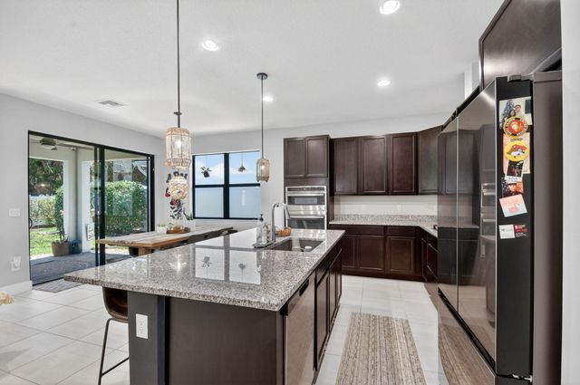 7174 Villamar Way, Lake Worth, FL 33463