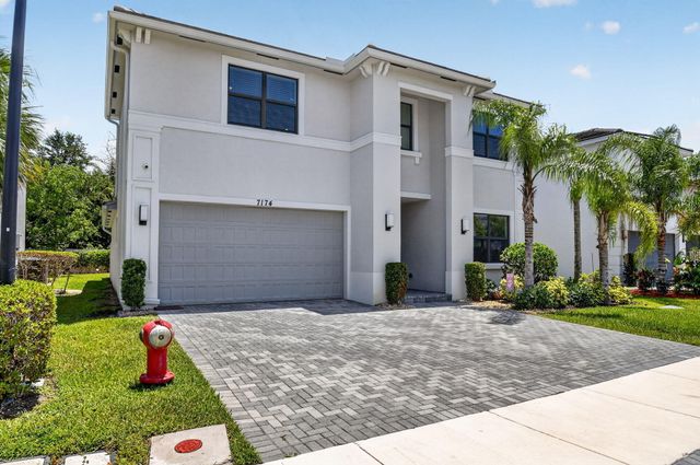 7174 Villamar Way, Lake Worth, FL 33463