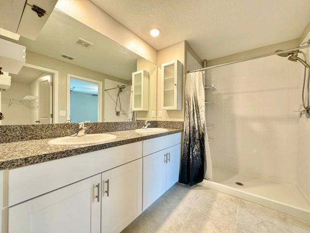 7025 KING CREEK DRIVE, Sun City Center, FL 33573