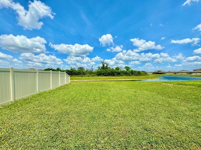 7025 KING CREEK DRIVE, Sun City Center, FL 33573