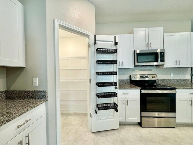 7025 KING CREEK DRIVE, Sun City Center, FL 33573