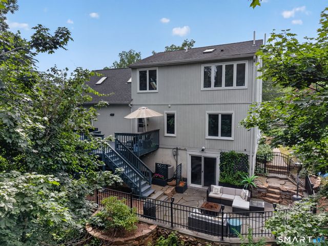 5 Cliff Street, East Haven, CT 06512