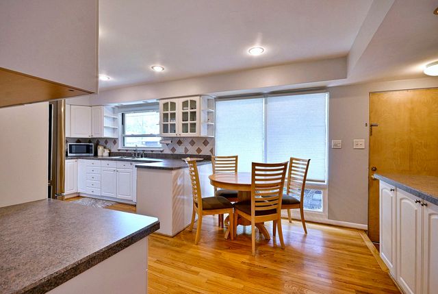 4915 Jerome Avenue, Skokie, IL 60077