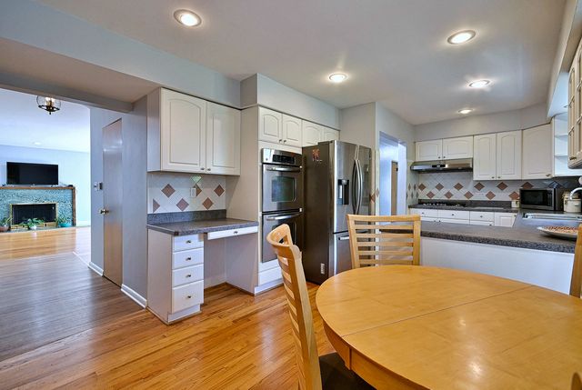 4915 Jerome Avenue, Skokie, IL 60077