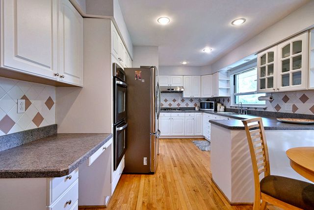 4915 Jerome Avenue, Skokie, IL 60077