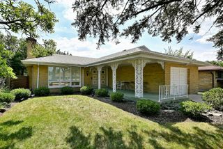 4915 Jerome Avenue, Skokie, IL 60077