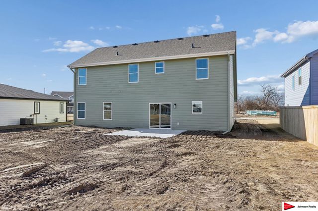 1201 S Lakewood Street, Valley, NE 68064