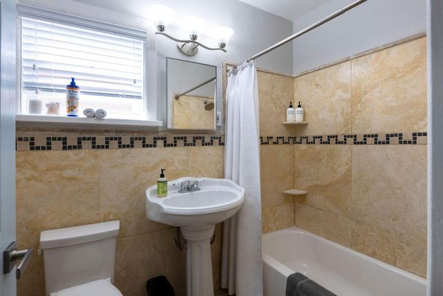 17 S L Street 2, Lake Worth Beach, FL 33460