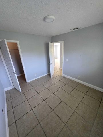 4990 Kirk Road, Lake Worth Beach, FL 33461