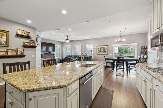 8013 Brookpark Ave, Franklin, TN 37064