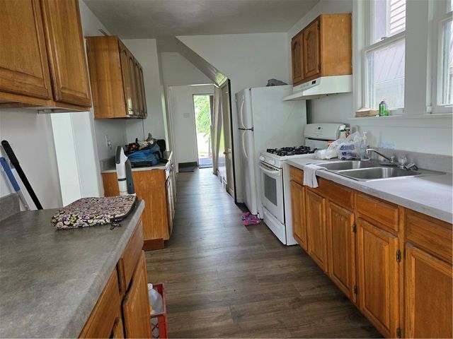 121 CATALPA STREET, New Kensington, PA 15068