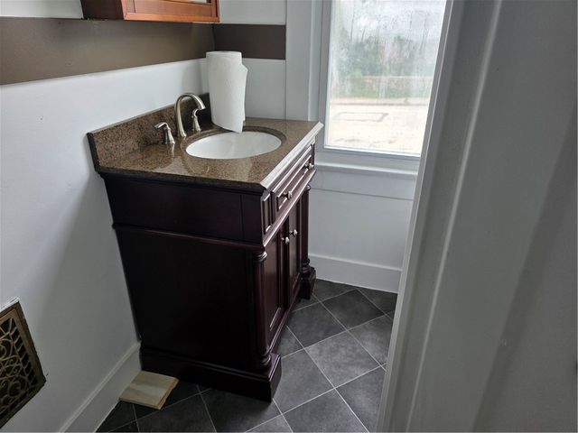 121 CATALPA STREET, New Kensington, PA 15068