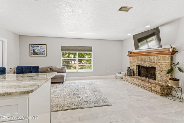 551 Emerson Drive NE, Palm Bay, FL 32907