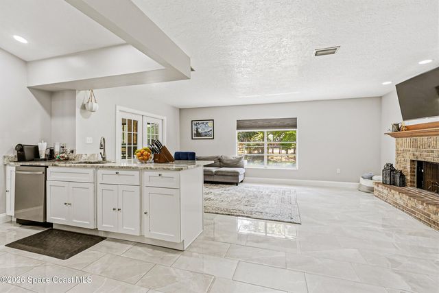 551 Emerson Drive NE, Palm Bay, FL 32907
