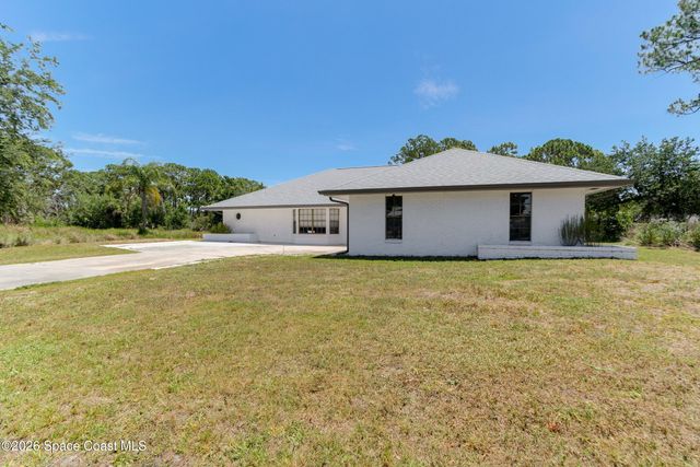 551 Emerson Drive NE, Palm Bay, FL 32907