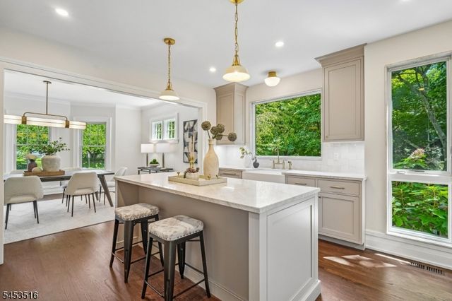 150 Gordonhurst Ave, Montclair Twp., NJ 07043