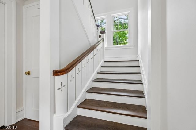 150 Gordonhurst Ave, Montclair Twp., NJ 07043