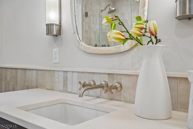 150 Gordonhurst Ave, Montclair Twp., NJ 07043