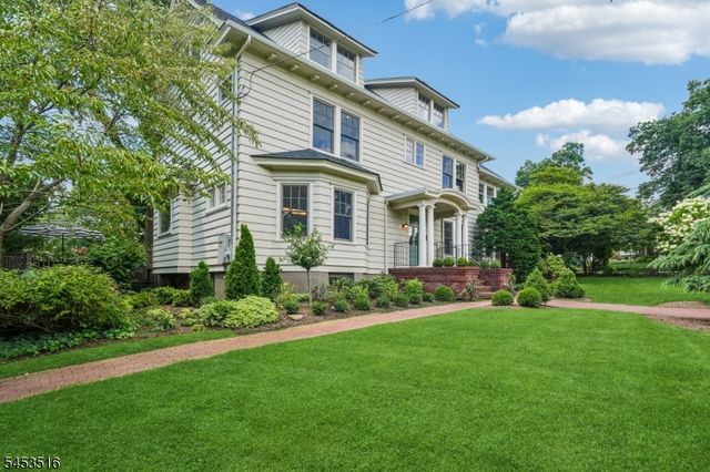 150 Gordonhurst Ave, Montclair Twp., NJ 07043