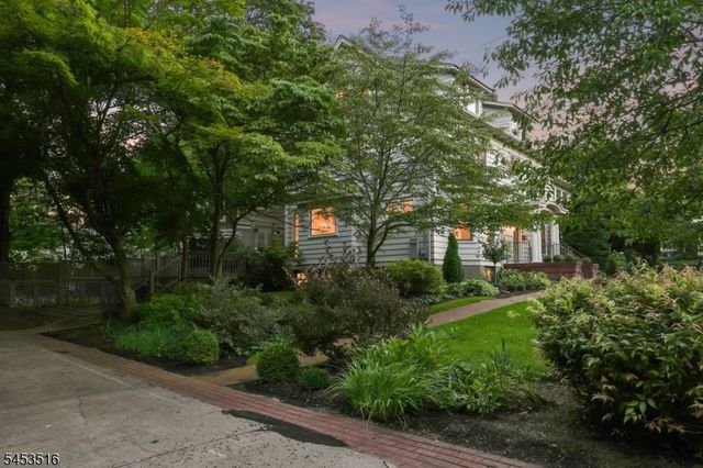 150 Gordonhurst Ave, Montclair Twp., NJ 07043