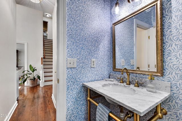 100 Leblanc Court, Cary, NC 27513