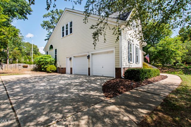 100 Leblanc Court, Cary, NC 27513