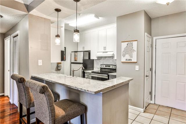 955 Juniper NE Street 2322, Atlanta, GA 30309