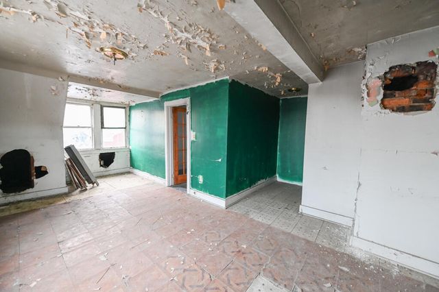 261 Chandler Street, Detroit, MI 48202