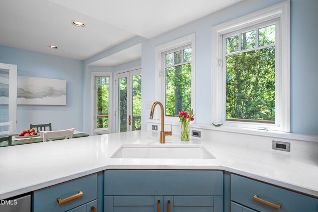 917 Emory Drive, Chapel Hill, NC 27517