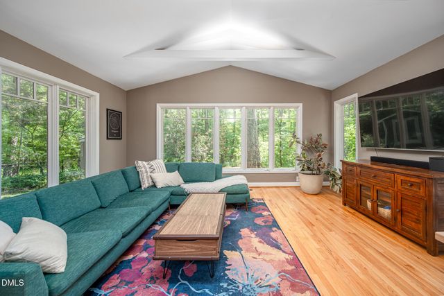 917 Emory Drive, Chapel Hill, NC 27517