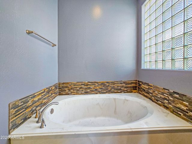 23831 N 74TH Street, Scottsdale, AZ 85255