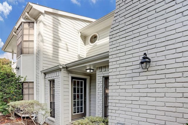 1911 Bering Drive 34, Houston, TX 77057