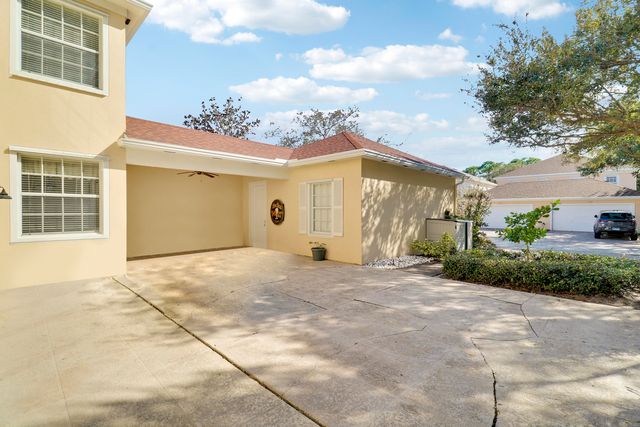126 Peabody Drive, Jupiter, FL 33458