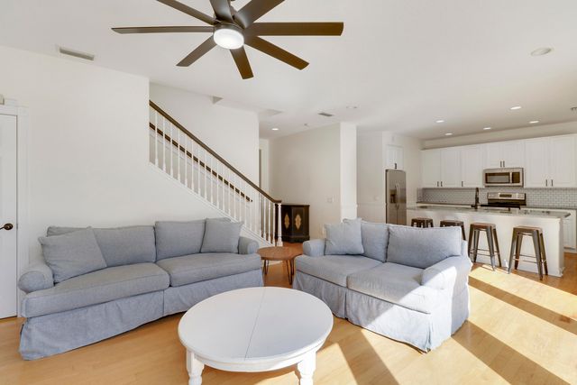 126 Peabody Drive, Jupiter, FL 33458