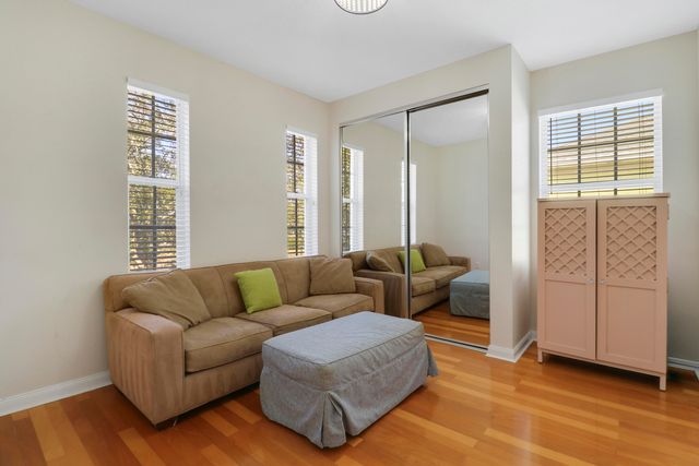 126 Peabody Drive, Jupiter, FL 33458