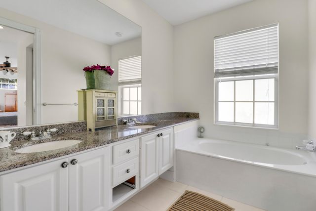 126 Peabody Drive, Jupiter, FL 33458