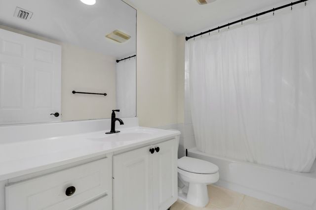 126 Peabody Drive, Jupiter, FL 33458