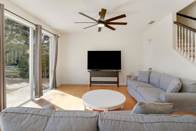 126 Peabody Drive, Jupiter, FL 33458