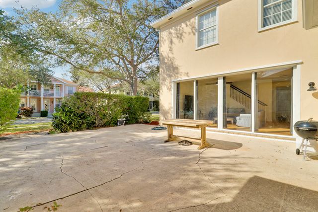 126 Peabody Drive, Jupiter, FL 33458