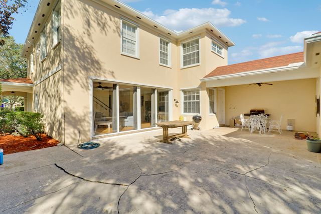 126 Peabody Drive, Jupiter, FL 33458