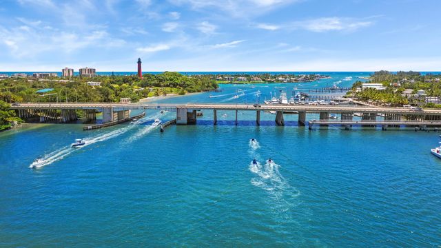 126 Peabody Drive, Jupiter, FL 33458