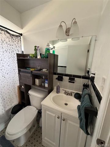 1071 13th Street, Wyandotte, MI 48192