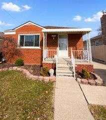 1071 13th Street, Wyandotte, MI 48192