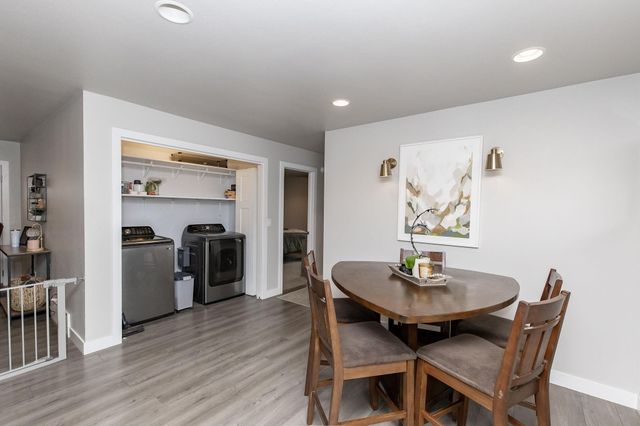 1438 19th Street S, Fargo, ND 58103