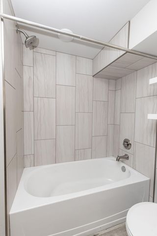 1438 19th Street S, Fargo, ND 58103