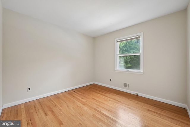 3 DARVEL DR, Princeton Junction, NJ 08550
